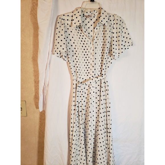 Nanette Lepore Dresses & Skirts - Women's Nanette Lepore Black And White Short Sleeve Polka Dot Dress Size 4